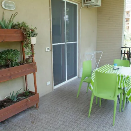 La Casa Di Telen Zona Policlinico Oncologico E De Grecis Lägenhet