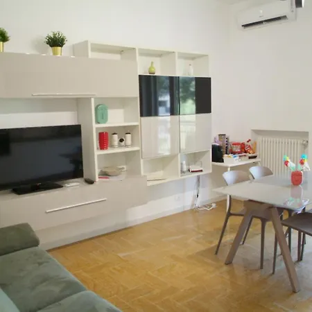 Apartment La Casa Di Telen Zona Policlinico Oncologico E De Grecis *