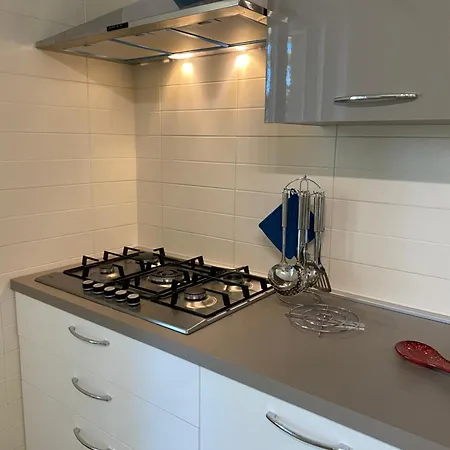 Appartamento La Casa Di Telen Zona Policlinico Oncologico E De Grecis Bari