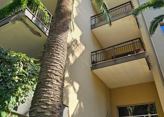 La Casa Di Telen Zona Policlinico Oncologico E De Grecis Lägenhet *