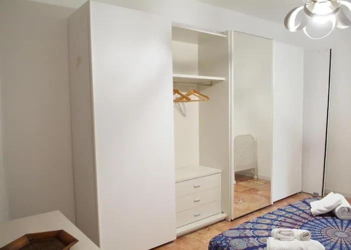 La Casa Di Telen Zona Policlinico Oncologico E De Grecis Lägenhet *